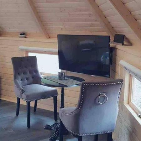 Unique Luxury Cabin Inverness Exterior foto